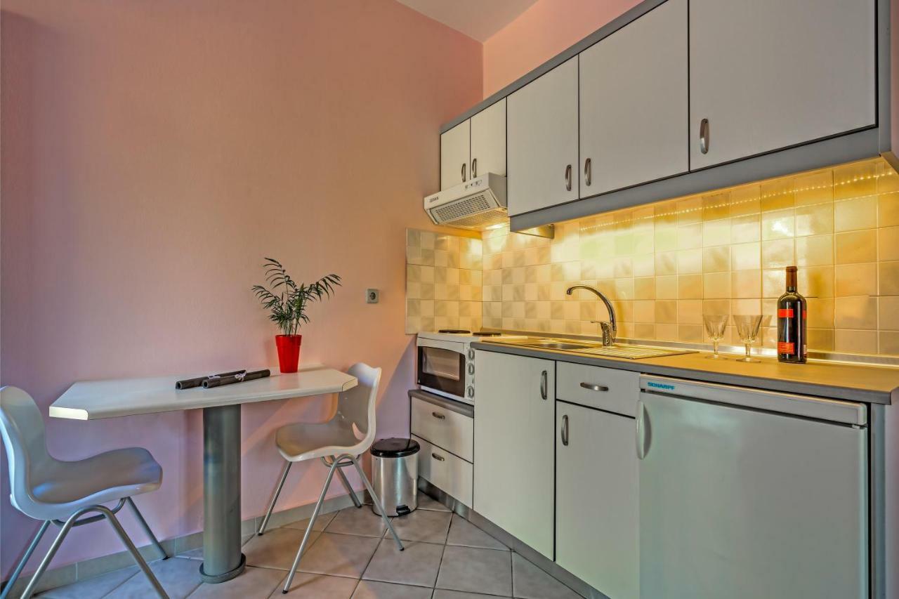 Elegant 1Br By Heraklion Beach Sun &Comfort Await Amoudara Lasithiou 외부 사진